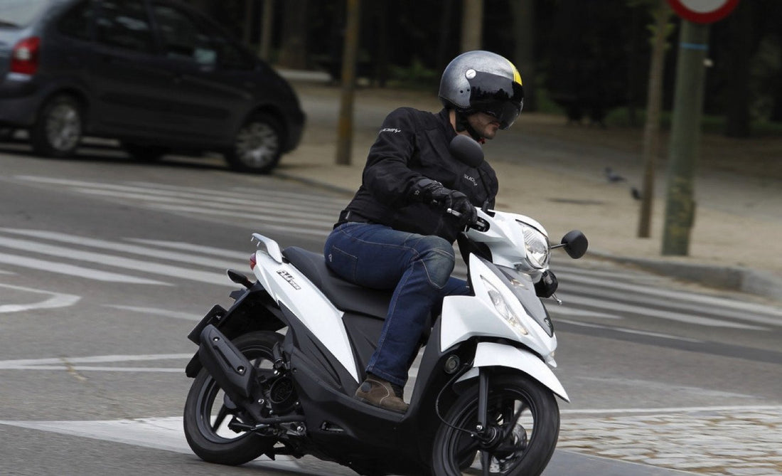 ¿Para qué sirven los guantes para moto?